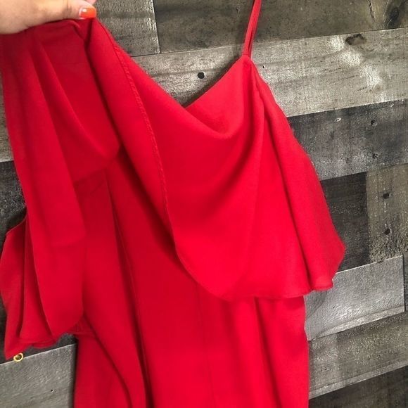 Haute Rogue Ruffle Cold Shoulder Romper - Picture 4 of 10
